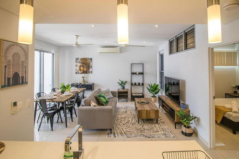 ZEN CENTRAL CBD - Affordable 3-Bdrm Apt In The Heart Of Darwin City - Kalgoorlie Accommodation 0