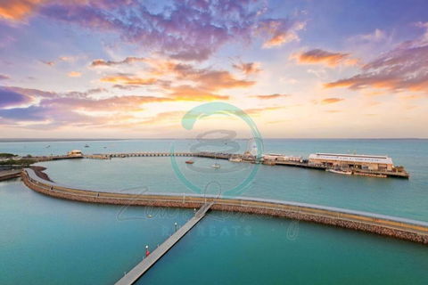 ZEN POINT PENTHOUSE 3-BR Executive W/front Retreat - Kalgoorlie Accommodation 1