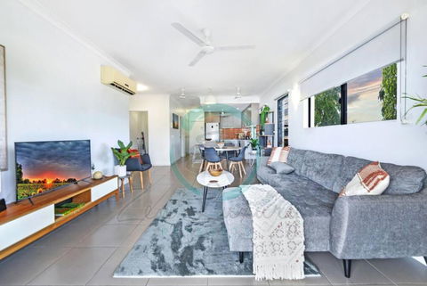 ZEN NOMAD 2-BR Nightcliff Apt Near Markets & Shops - Kalgoorlie Accommodation 0