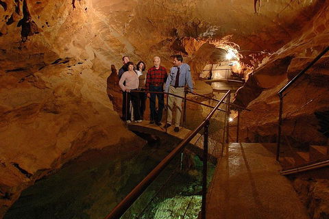 Private Tour: Jenolan Caves & Blue Mountains In A Day - Kalgoorlie Accommodation 3