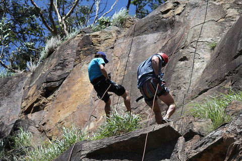 Abseiling The Kangaroo Point Cliffs In Brisbane - Kalgoorlie Accommodation 4
