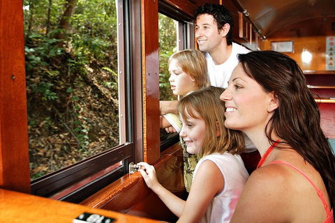 Kuranda Tour Deluxe Course With Kuranda 3 Zoos Or Free Course - Kalgoorlie Accommodation 1