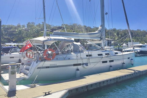 Sailing Curlew Escape On Moreton Bay - Kalgoorlie Accommodation 0