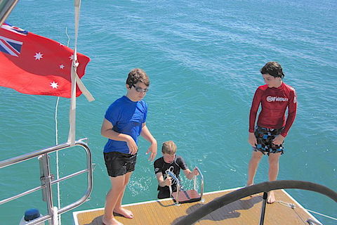 Sailing Curlew Escape On Moreton Bay - Kalgoorlie Accommodation 2