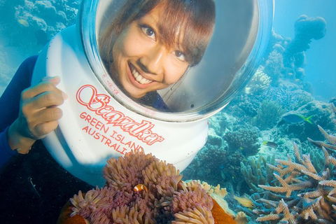 Green Island Day Trip Including Seawalker Helmet Dive COMBO - Kalgoorlie Accommodation 4