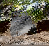 Skyfall 2 hour off-road tour in Darwin 3 people in a 4 seater vehicle - Kalgoorlie Accommodation