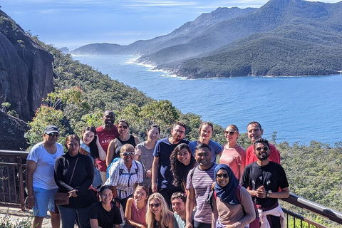 2-Day Tas East Coast Escape Tour Including Bay Of Fires, Wineglass Bay & Devils - Kalgoorlie Accommodation 0