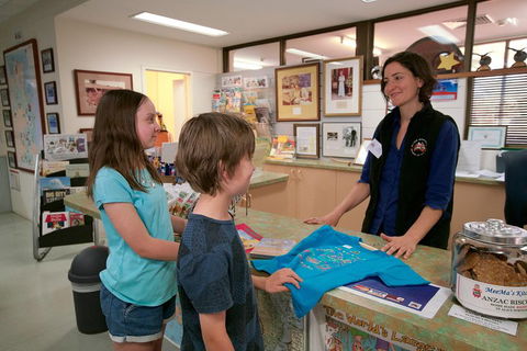 Skip The Line: Alice Springs School Of The Air Guided Tour Ticket - Kalgoorlie Accommodation 5