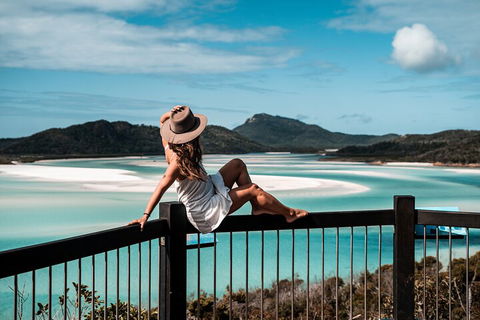 2 Night Whitsunday Islands Cruise On New Horizon From Airlie Beach - Kalgoorlie Accommodation 1