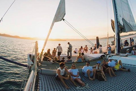 Sunset Sail In The Whitsundays - Kalgoorlie Accommodation 3