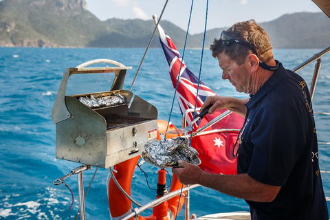 2-Night Cabin Charter Aboard Cruising Yacht Milady - Kalgoorlie Accommodation 5