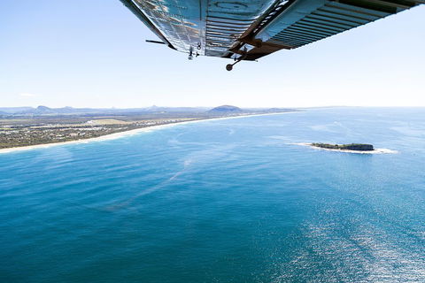 Deluxe Seaplane Tour Noosa To Glasshouse Adventure For 2 With Photobook - Kalgoorlie Accommodation 5