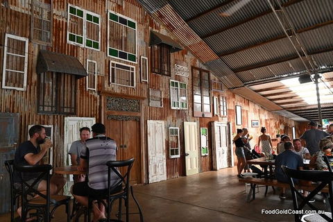 The Tweed Distiller - Kalgoorlie Accommodation 2