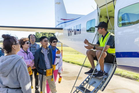 Scenic Flight - Great Barrier Reef, Heart Reef, Whitehaven Beach & Hill Inlet! - Kalgoorlie Accommodation 1