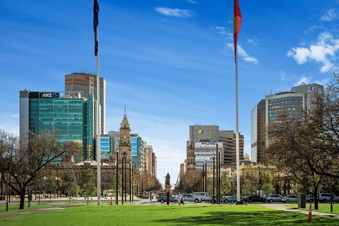 Adelaide Highlights, Hahndorf & McLaren Vale Wine Tasting And Sightseeing Tour - Kalgoorlie Accommodation 1