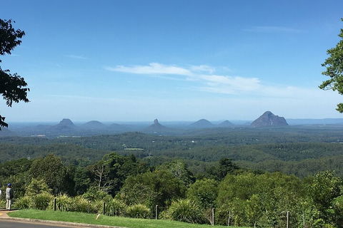 Sunshine Coast Signature High Tea And Wine Experience (Min 6 Adults) - Kalgoorlie Accommodation 1
