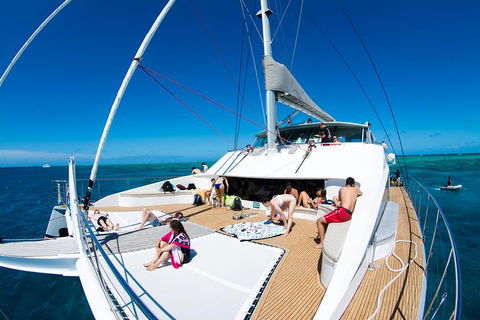 Passions Of Paradise Great Barrier Reef Snorkel And Dive Cruise From Cairns By Luxury Catamaran - Kalgoorlie Accommodation 3