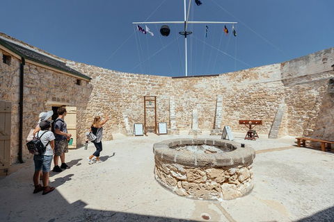 Private City Kickstart Tour: Fremantle Icons & Gems Of Perth - Kalgoorlie Accommodation 0