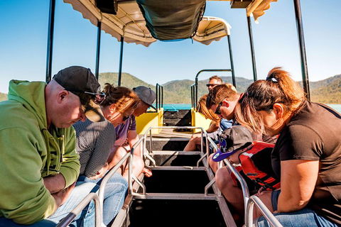 Airlie Beach Glass Bottom Boat Tour - Kalgoorlie Accommodation 0