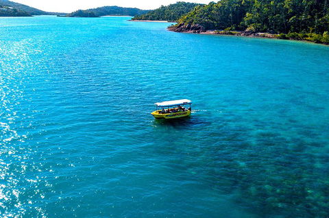Airlie Beach Glass Bottom Boat Tour - Kalgoorlie Accommodation 2
