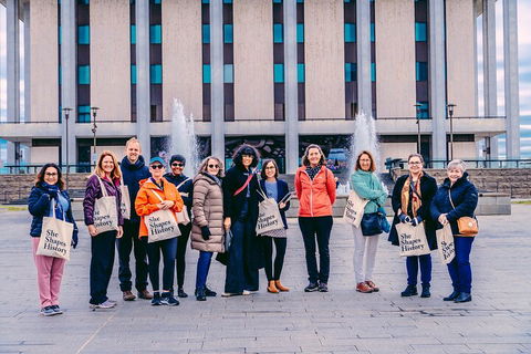 Women's History Walking Tour With Local Guide In Canberra - Kalgoorlie Accommodation 2