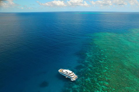 Great Barrier Reef Snorkeling And Diving Cruise From Cairns - Kalgoorlie Accommodation 4