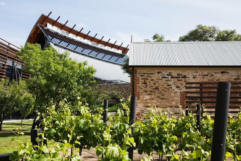 Adelaide City Highlights Tour - Kalgoorlie Accommodation 0