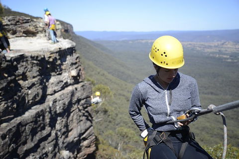 Half-Day Abseiling Adventure In Blue Mountains National Park - Kalgoorlie Accommodation 3